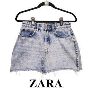 Zara Distressed Blue Denim Mini Skirt.Size Med /28